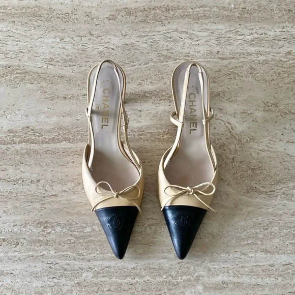 Vintage Chanel CC Bow Cap Toe Slingback Heels - Picture 3 of 10